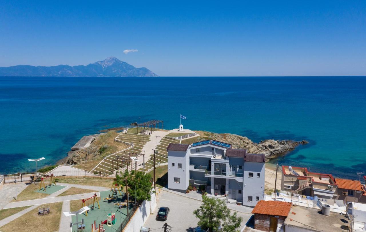 Almare Seaside Studios & Suites - Sarti Sithonia Exterior photo