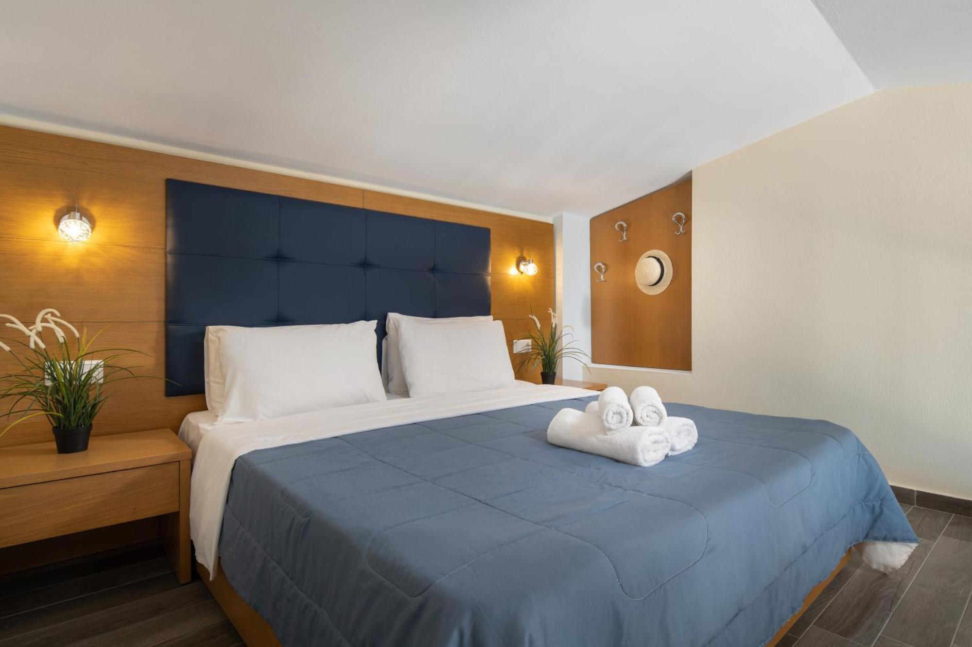 Almare Seaside Studios & Suites - Sarti Sithonia Exterior photo