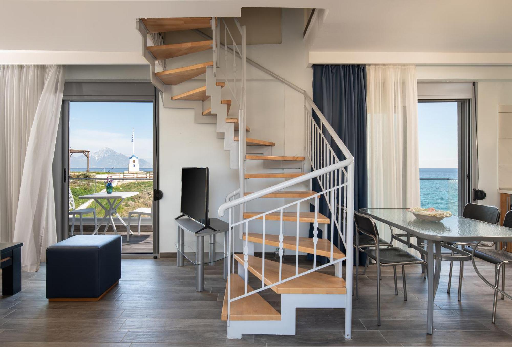 Almare Seaside Studios & Suites - Sarti Sithonia Exterior photo
